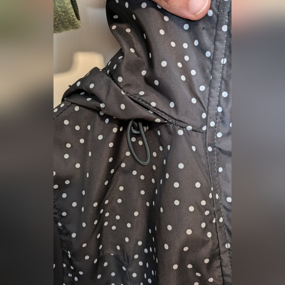 Hooded Polka Dot Rain Jacket - Small - Picture 11 of 11